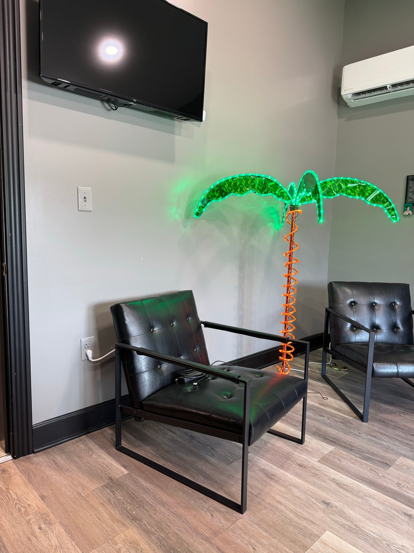 4.5' Deluxe Rope Light LED Palm Tree